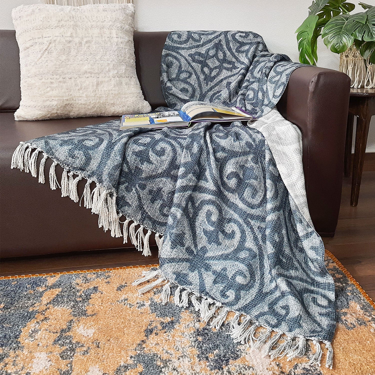Storilane Beautiful Soft Sofa Throw | Grey & White Double Side Design | Virgin Premium Polyester Slub Handloom Sofa Throw