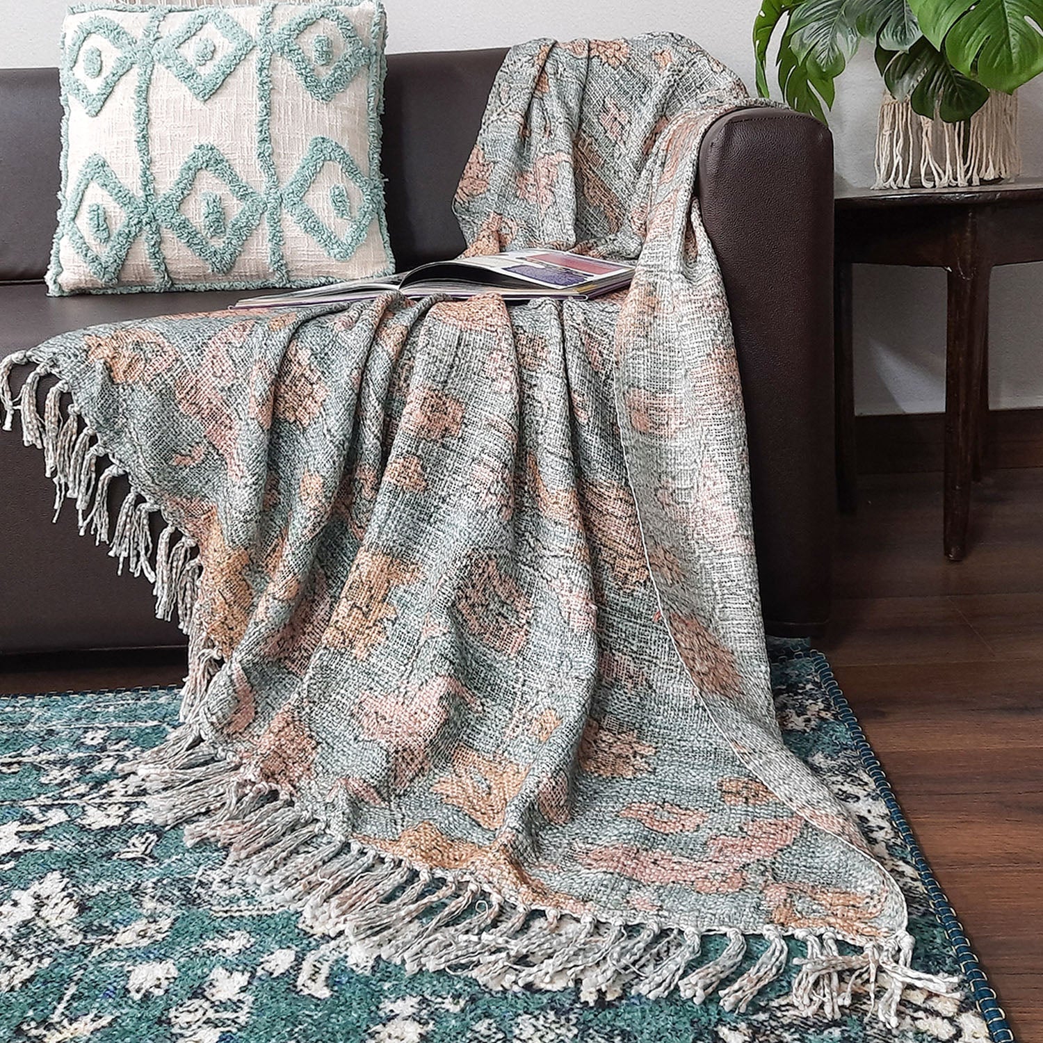 Storilane Beautiful Soft Sofa Throw | Modern Abstract Design | Virgin Premium Polyester Slub Handloom Sofa Throw