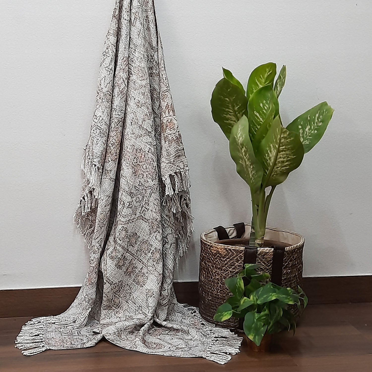 Storilane Beautiful Soft Sofa Throw | Modern Design | Virgin Premium Polyester Slub Handloom Sofa Throw