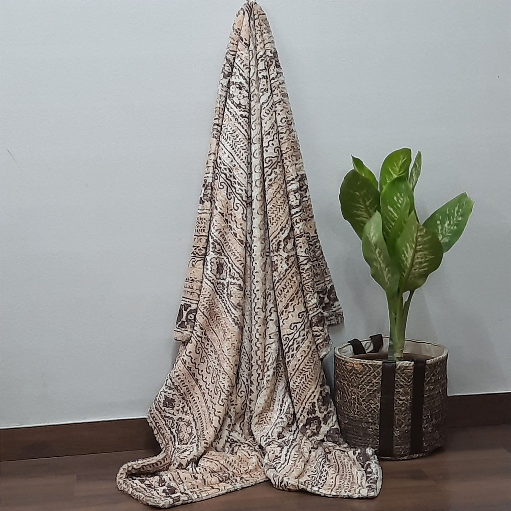 Storilane Everlasting Comfort Faux Fur Throw Blanket | Double Sided, Soft, Warm, Cozy, Luxury, Fluffy Blankets for Couch and Bed | Ethnic Print for Sofa Large (180x145cm)