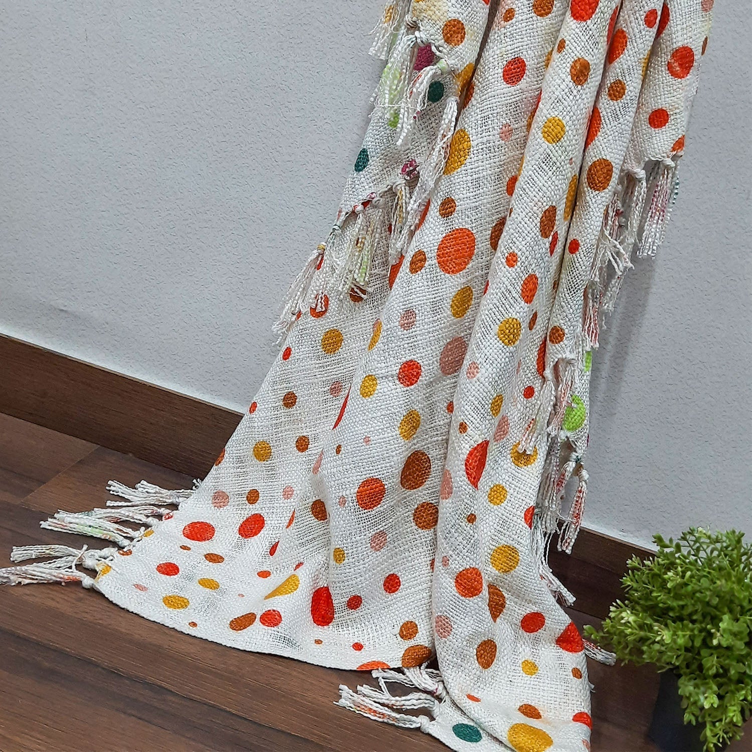 Storilane Polka Dot Reversible Soft Sofa Throw | Modern Design | Virgin Premium Polyester Slub Handloom Sofa Throw