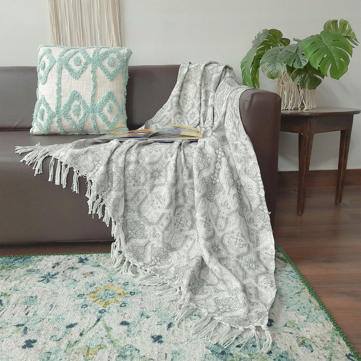 Storilane Beautiful Sofa Throw to Add Flair to Your Living Room: Green and Grey Double Design Virgin Premium Polyester Slub Soft Sofa Throw