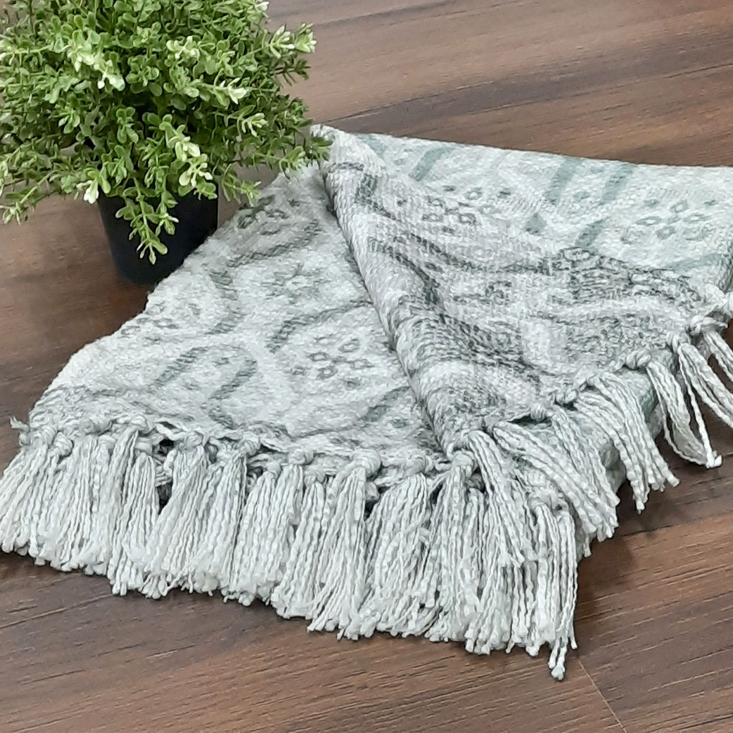 Storilane Beautiful Sofa Throw to Add Flair to Your Living Room: Green and Grey Double Design Virgin Premium Polyester Slub Soft Sofa Throw