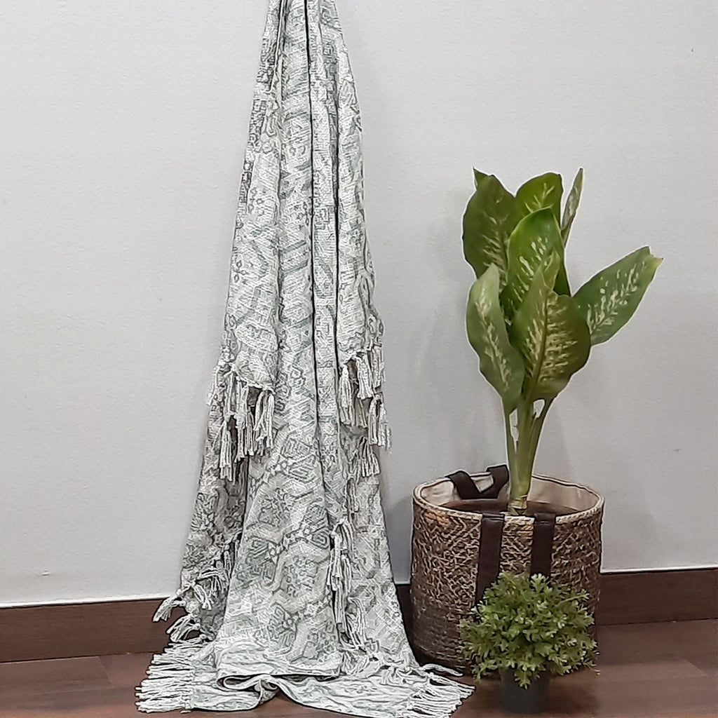 Storilane Beautiful Sofa Throw to Add Flair to Your Living Room: Green and Grey Double Design Virgin Premium Polyester Slub Soft Sofa Throw