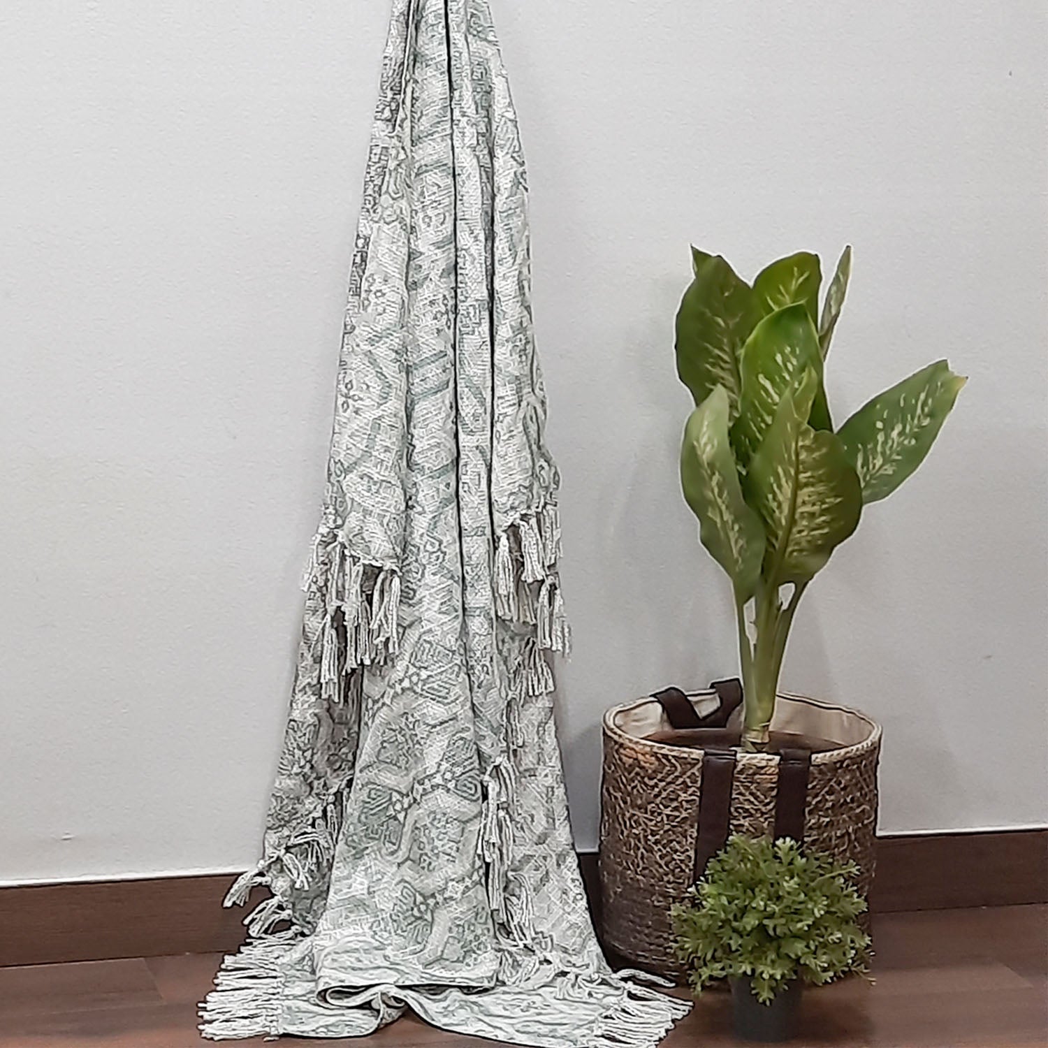 Storilane Beautiful Sofa Throw to Add Flair to Your Living Room: Green and Grey Double Design Virgin Premium Polyester Slub Soft Sofa Throw
