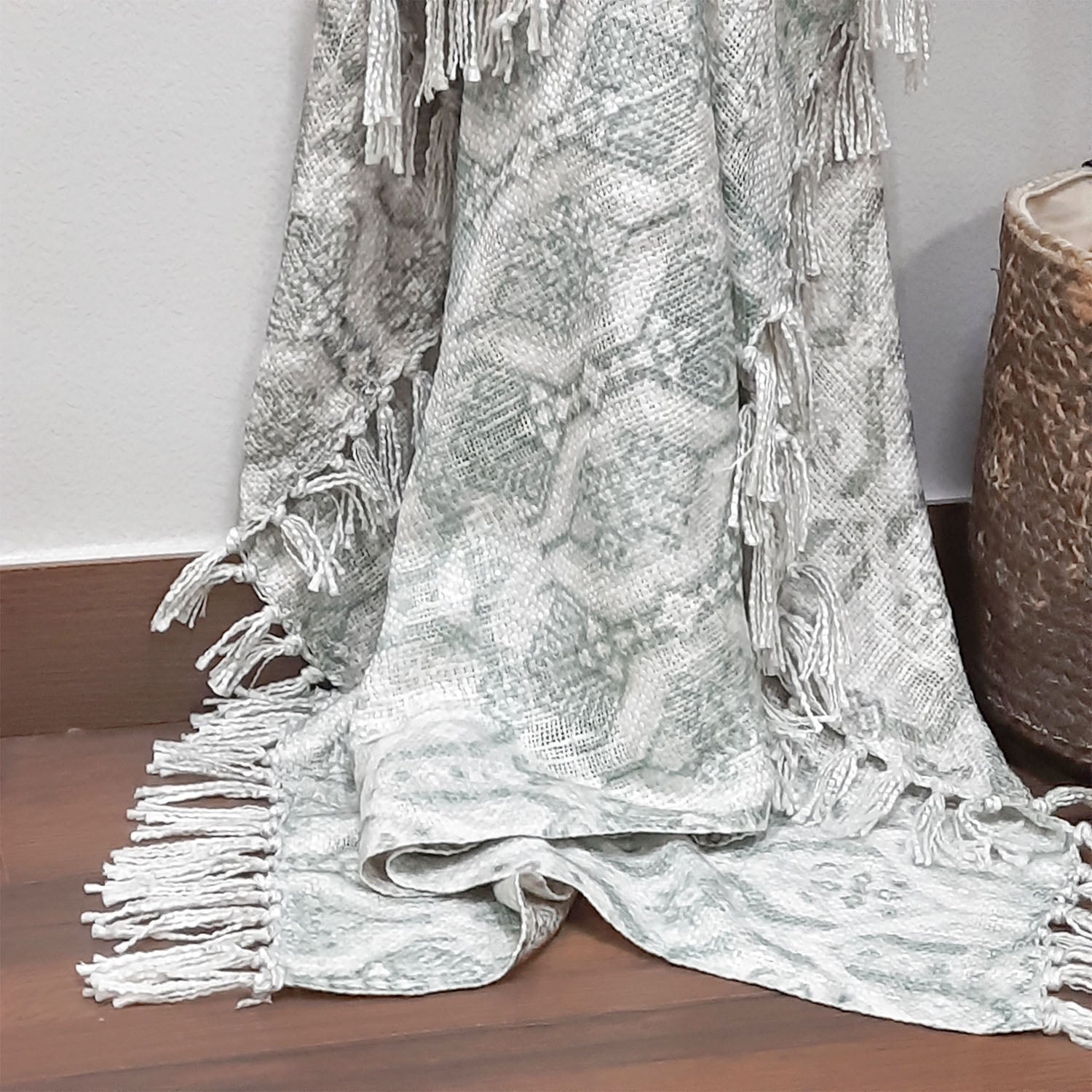 Storilane Beautiful Sofa Throw to Add Flair to Your Living Room: Green and Grey Double Design Virgin Premium Polyester Slub Soft Sofa Throw