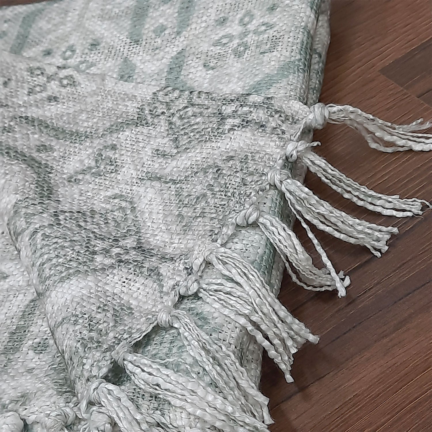 Storilane Beautiful Sofa Throw to Add Flair to Your Living Room: Green and Grey Double Design Virgin Premium Polyester Slub Soft Sofa Throw
