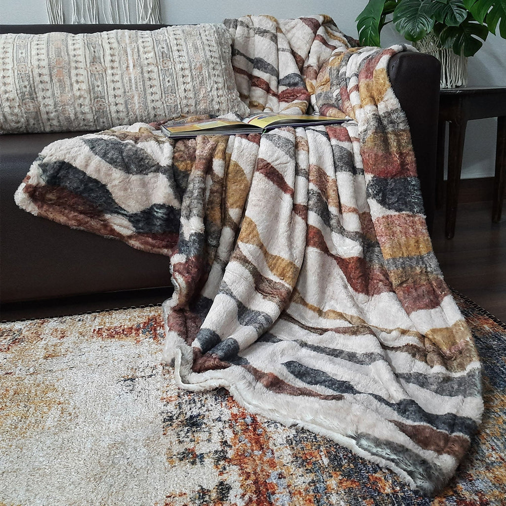 Storilane Everlasting Comfort Faux Fur Throw Blanket , Double Sided, Soft, Warm, Cozy, Luxury, Fluffy Blankets for Couch and Bed , Large (180x145cm)