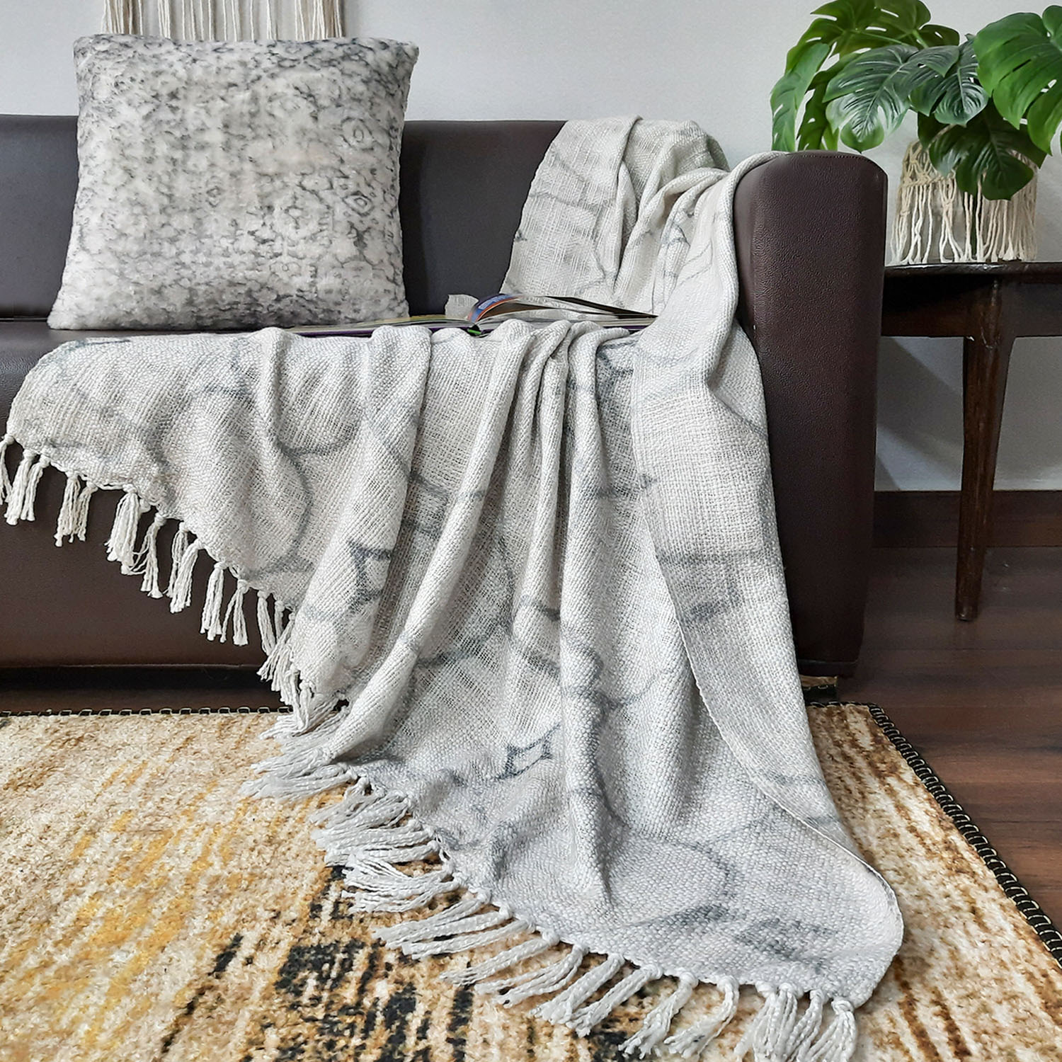 Storilane Beautiful Soft Sofa Throw | A must add to your living room | Modern Design Virgin Premium Polyester Slub Handloom Sofa Throw