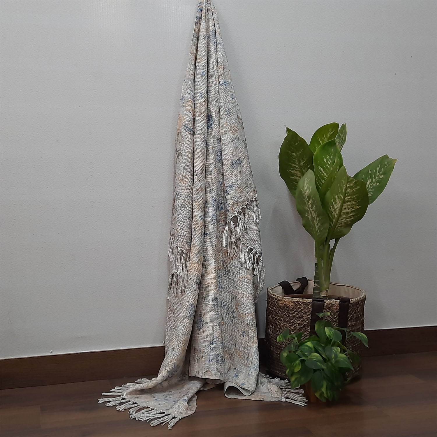 Storilane Beautiful Soft Sofa Throw | Abstract Modern Design | Virgin Premium Polyester Slub Handloom Sofa Throw