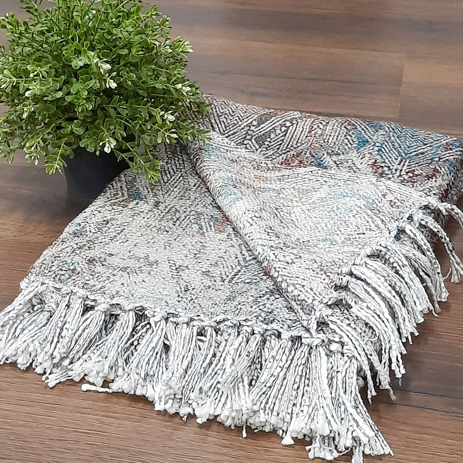 Storilane Beautiful Soft Sofa Throw | Abstract Modern Design | Virgin Premium Polyester Slub Handloom Sofa Throw