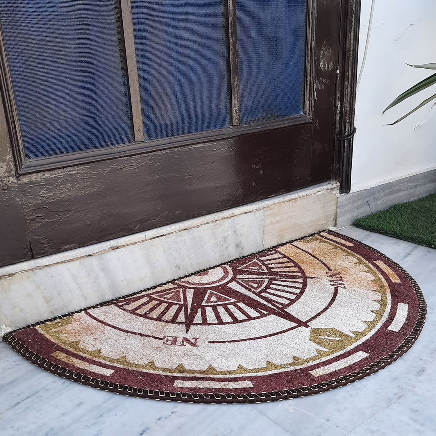 Storilane Floor Mat Modern Compass Design | Anti Slip, Durable & Washable | Outdoor & Indoor