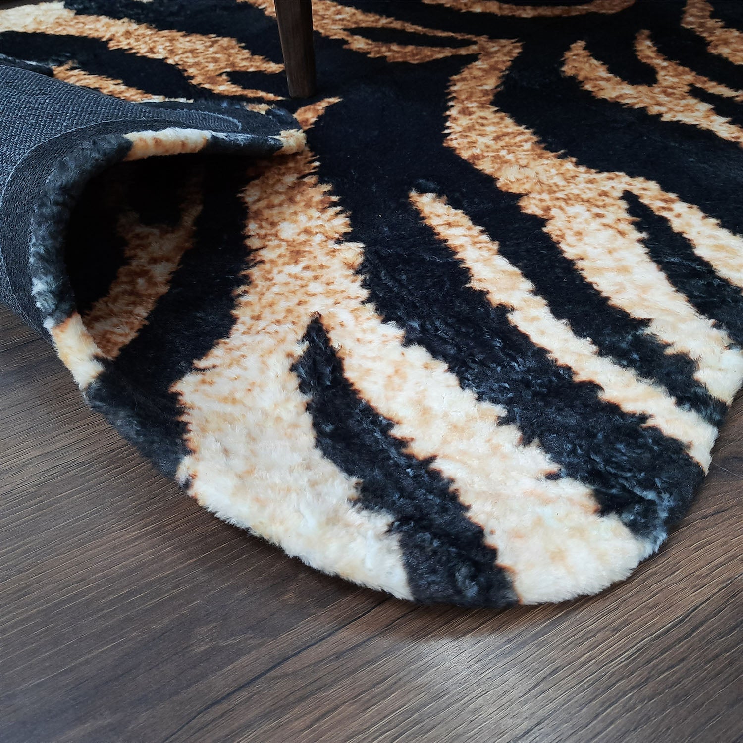 Avioni Home Faux Fur Exotic Animal Area Rug | Tiger Print