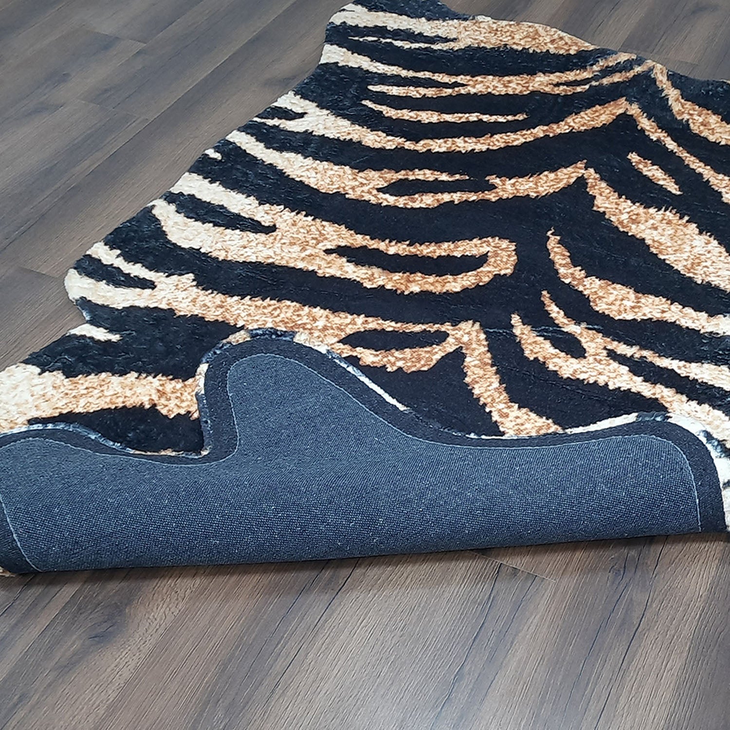 Avioni Home Faux Fur Exotic Animal Area Rug | Tiger Print